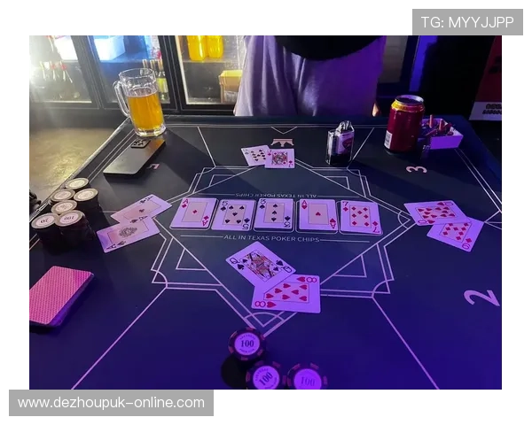 德州撲克規則完全指南：讓你快速成為牌局中的贏家，步步為贏